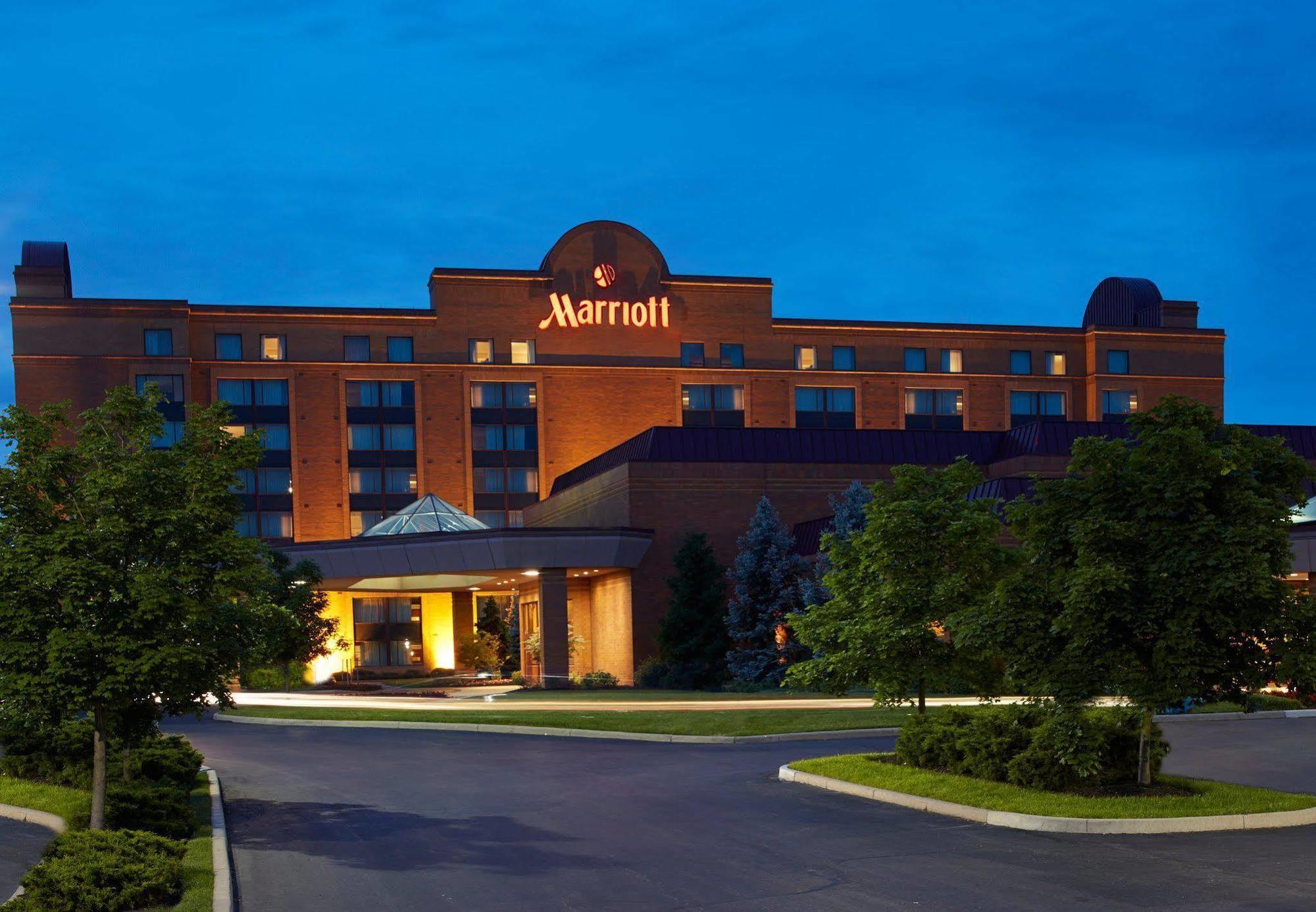 Отель Marriott Birmingham Grandview Экстерьер фото